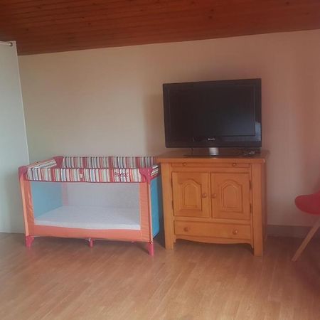 Villa Au Rayon De Soleil à Trédias Extérieur photo