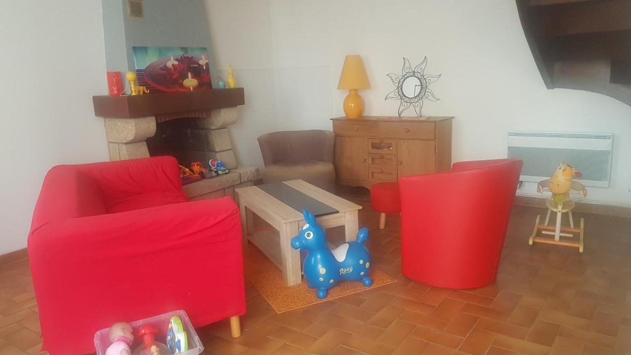 Villa Au Rayon De Soleil à Trédias Extérieur photo
